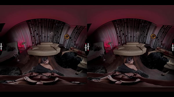 DARK ROOM VR - Ariana Van X And That Huge Dildo 