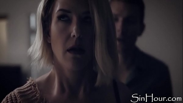 StepMom's Helping Hands - Kit Mercer  