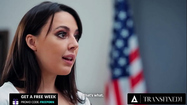 Trans Babe Fucks Cis Girl In Driving Classroom