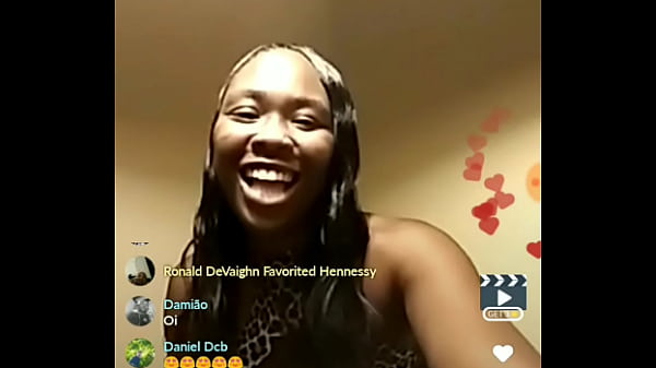 Ebony see threw clothes