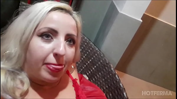 Fodendo casada  gostosa em sua casa 