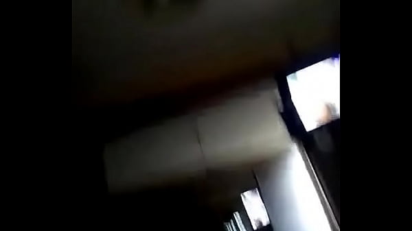 sentando na piroca bem gostosa  