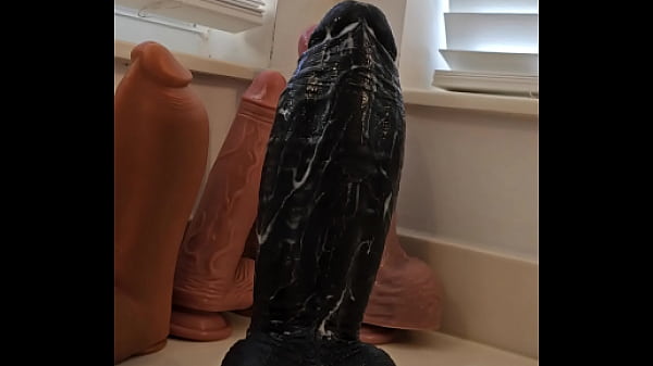 Getting the Atlas LG/XL ready for a ride with tons of lube