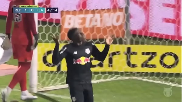 Flamengo &eacute; fudido pelo bragantino  