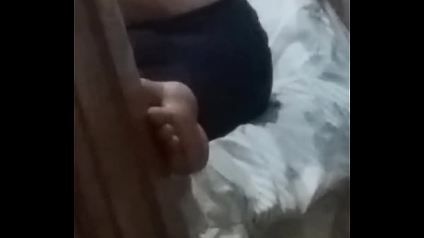 Menina da buceta grande