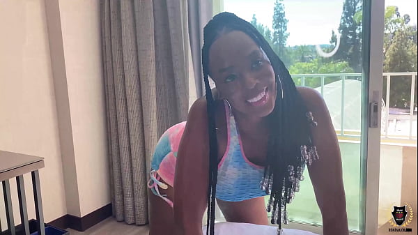 Yum The Boss Makes Her Ass Bounce All Over Rome Major's Cock!