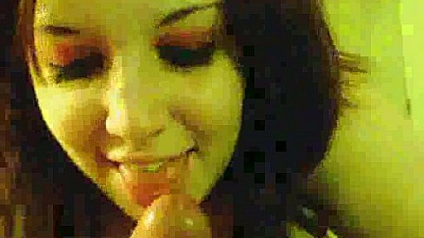 AmatureLatinaTeen Colombian cutie with Lucious Big Tits sucking dick like a pro!  