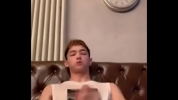 Asi&aacute;tico mija de rola dura 