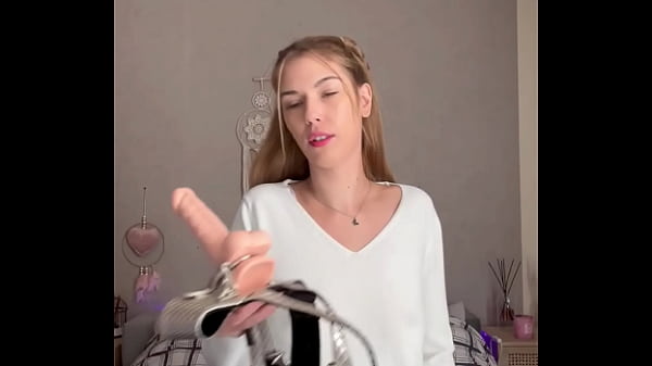 JOI Anal et Masturbation - Je t'accompagne avec mon Strapon