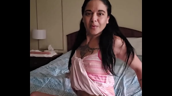 Adorable Petite Emy Angel  