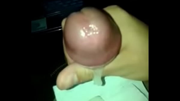 Sacando leche caliente  