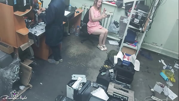 Horny Girl Jerks Off In A Workshop Next To A Stranger  