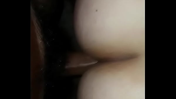 Cross se coge a su amigo 