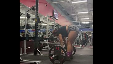 Black bitch working for muscles  