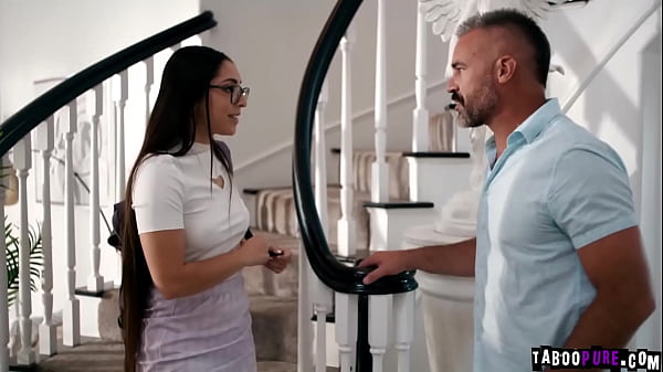 Madison Wilde caught practicing giving a blowjob to a dildo  