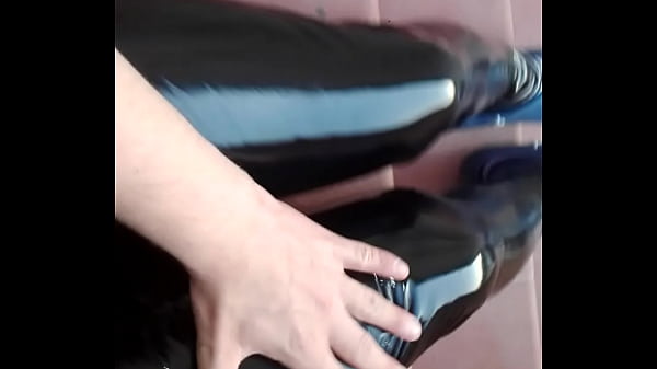 Spa&szlig; mit Latex  