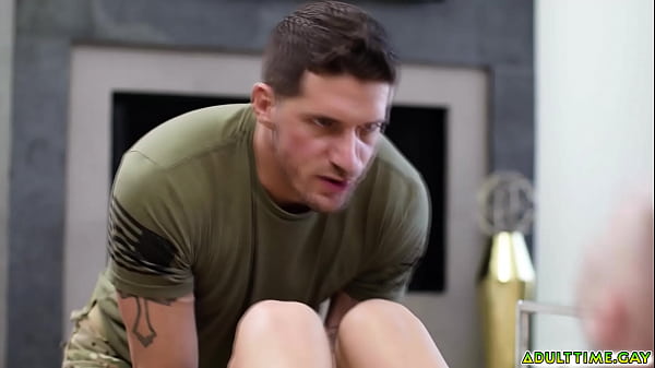 Zak Bishop welcomes a military man Ty Roderick into his home for a hookup 