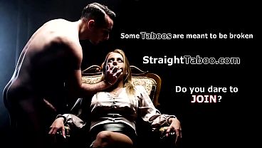 Maya Woulfe is done with her roommate and sends a pic of her cheating to her gf Aiden Ashley.The small tits blonde want payback and licks her pussy