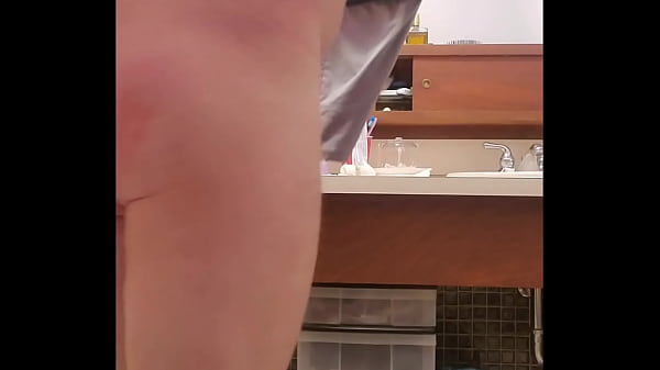 Open up Ur Mind 2 e in the butt n Cum smell and taste of success 