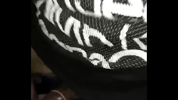 Me la follo amiga b.