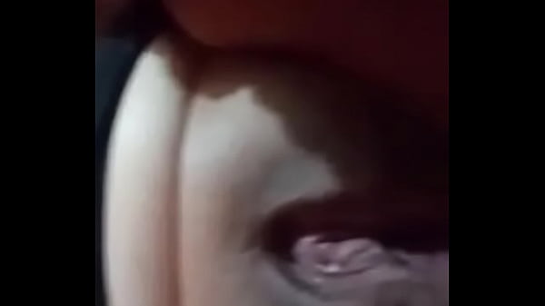 Chilena golosa masturb&aacute;ndose rico