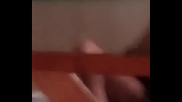 novinho pulando no meu colo 