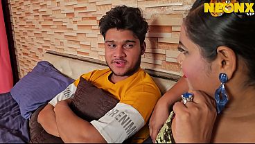 DESI HOT MILF LADY MAKES HER CLIENT HAPPY BY HAVING AMAZING SEX