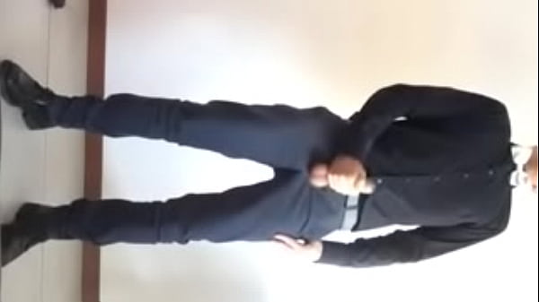 Trai văn ph&ograve;ng 3