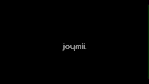 Solo angel puts her fake penis in work