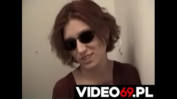 Polskie filmy erotyczne - Obciąganie w hotelu za 200 pln  