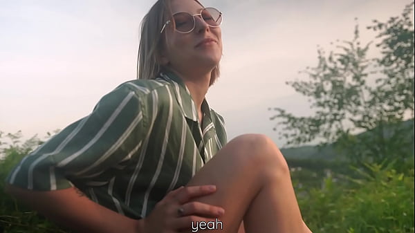 hotty sensual outdoor blowjob