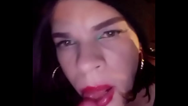 Brenda Pavanelli aprontando mais uma Faz uma gulosa gostasa