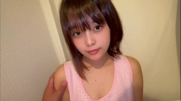 洗濯中の妻にこの場でヤりたいって伝えたら、洗濯機の前でフェラしてくれて、沢山おまんこに僕のを挿れさせてもらいました。