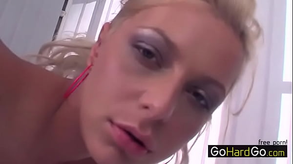 Jennifer Love Jennifer got one really smooth pussy