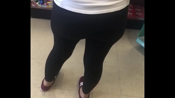 Candid booty - 02 Latina part 2