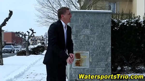 Glam whore drinks urine