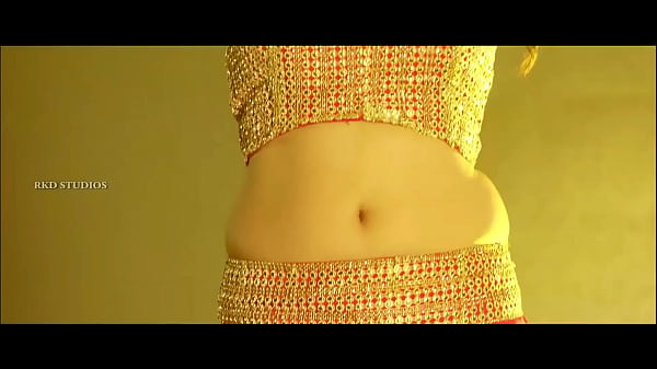 Nikki Galrani Hot Dance Basanti - HD