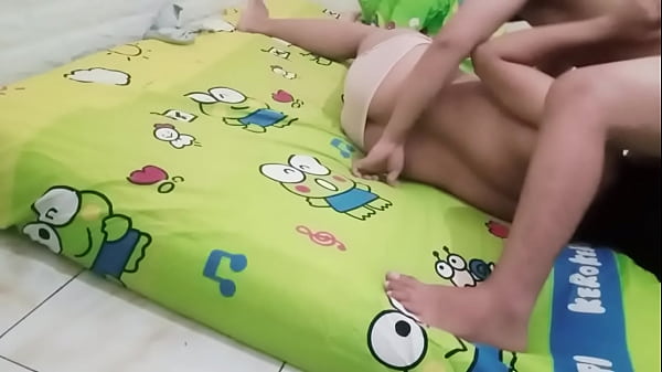 Tukang Bakso Ngentot Istri Lura Sampe ketagihan