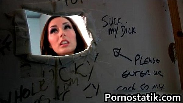 Big booty babe in sexy fishnet stockings