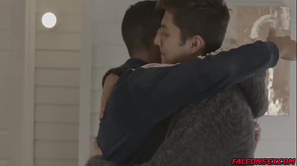 Alexander Savage and Angel Rivera have super hot Latino sex