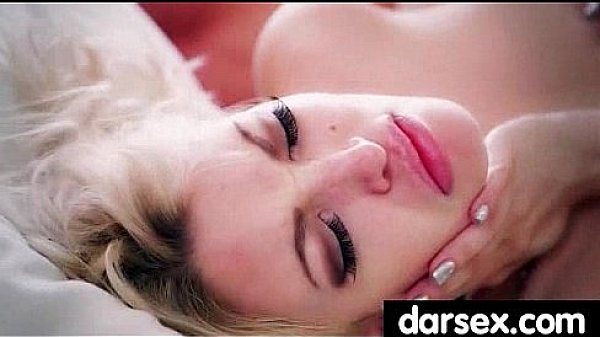 Babe Enjoys an Erotic Afternoon Fuck 29