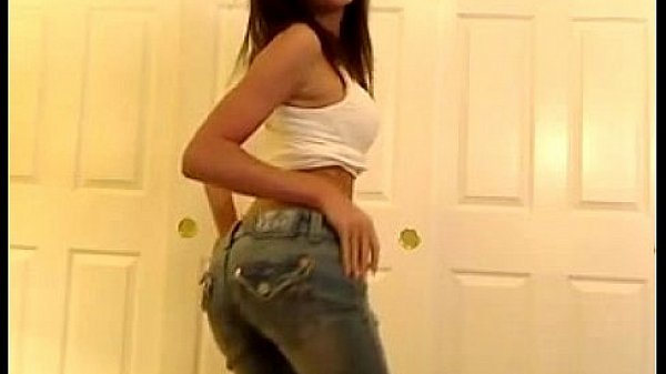 hot babe strip on webcam