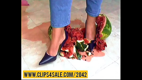 Tommy Hilfiger spikes heels food crushing destuction  