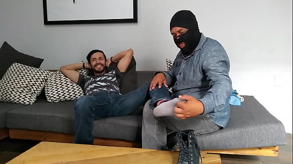 N.104 GIOVANNI MODELO EN MEX-TICK-OO/GIOVANNI MODEL IN MEX-TICK-OO  