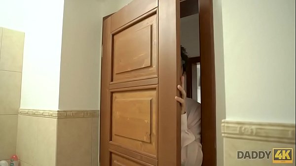 DADDY4K. Testing Modern Manners 