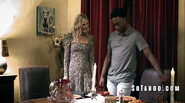 Like what you see boy?