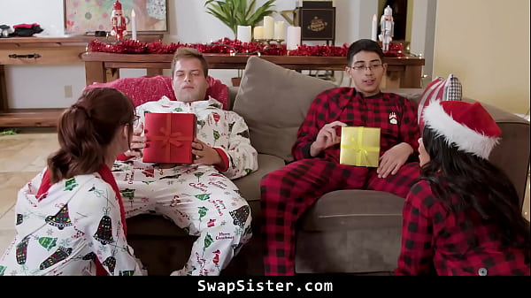 The Best Holiday Season for The Step Siblings - Swapsister 