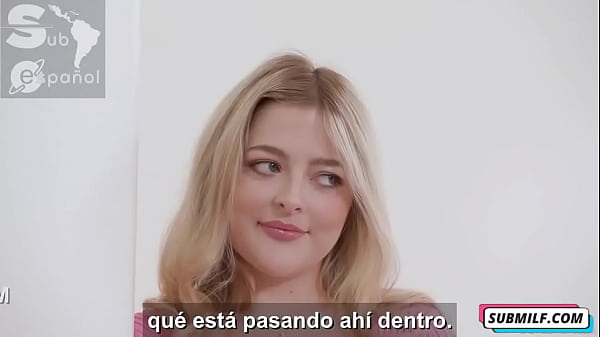 Madrastra se coge al novio de su hijastra mientras ella solo observa. Full. https://uii.io/3567