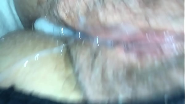 Drown that white pussy