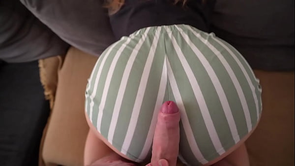 Fucked my stepsister through a hole in her shorts, her torn shorts turned me on